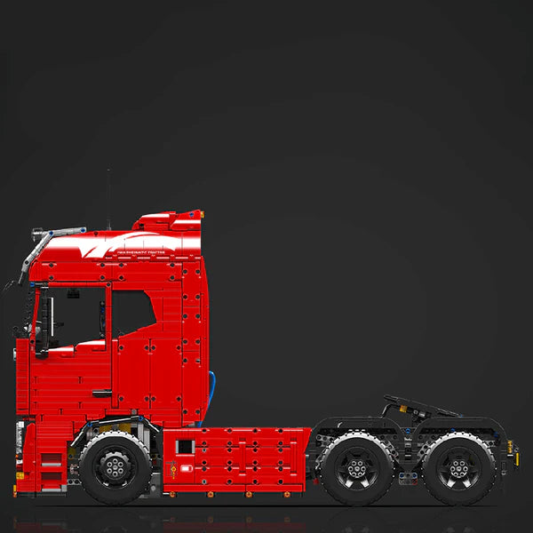 Ferngesteuerter Truck mit Anhänger | 8006 Teile