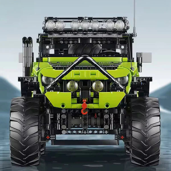 Ferngesteuerter Offroader | 2342 Teile
