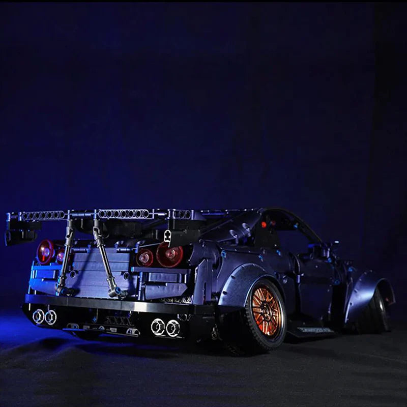 Limitierte Edition: Stanced R35 Godzilla | 2389 Teile