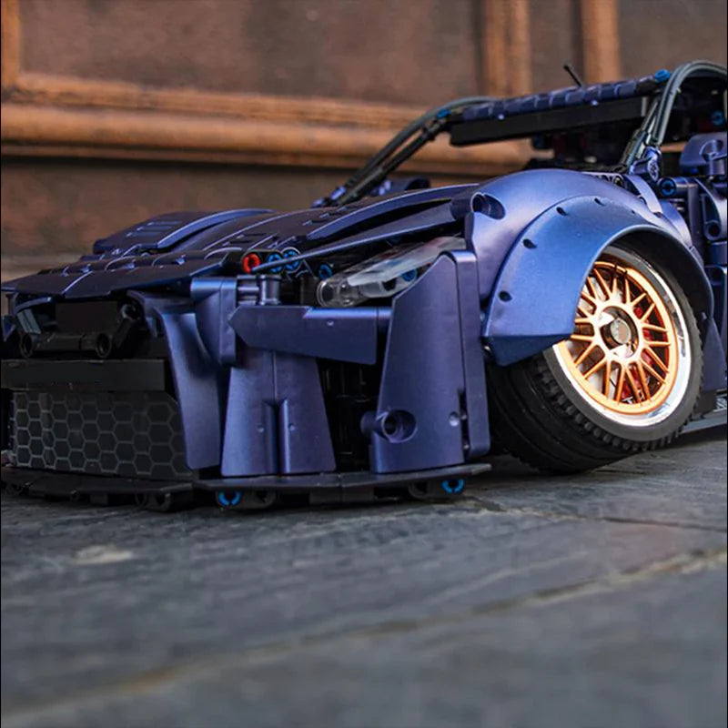 Limitierte Edition: Stanced R35 Godzilla | 2389 Teile