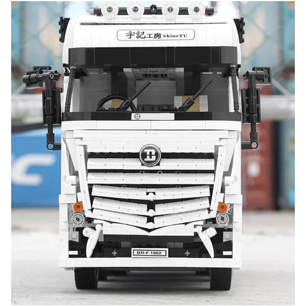 Ferngesteuerter Container-Lkw | 2949 Teile