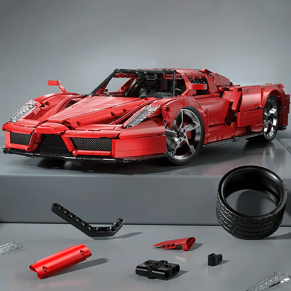 DIE ULTIMATIVE ROSSO EDITION ITALIENISCHE HYPERCAR | 4300 TEILE