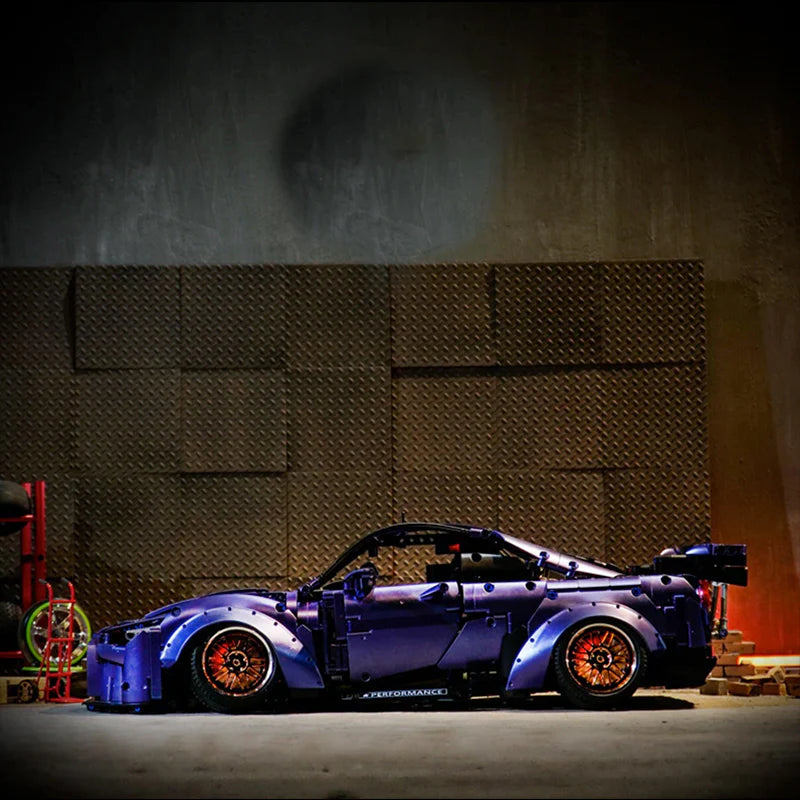 Limitierte Edition: Stanced R35 Godzilla | 2389 Teile