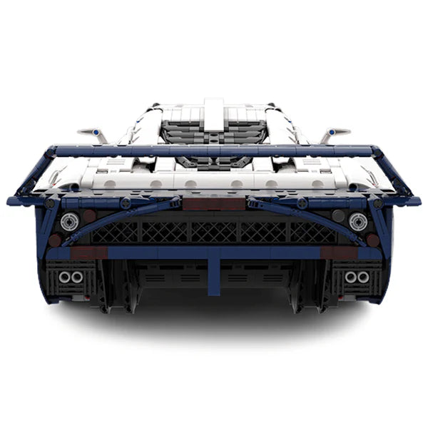 DIE ULTIMATIVE ITALIENISCHE HYPERCAR | 3992 TEILE