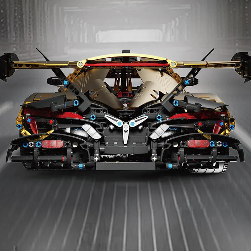 SATIN GOLD "INTENSE EMOTION" HYPERCAR | 3667 TEILE