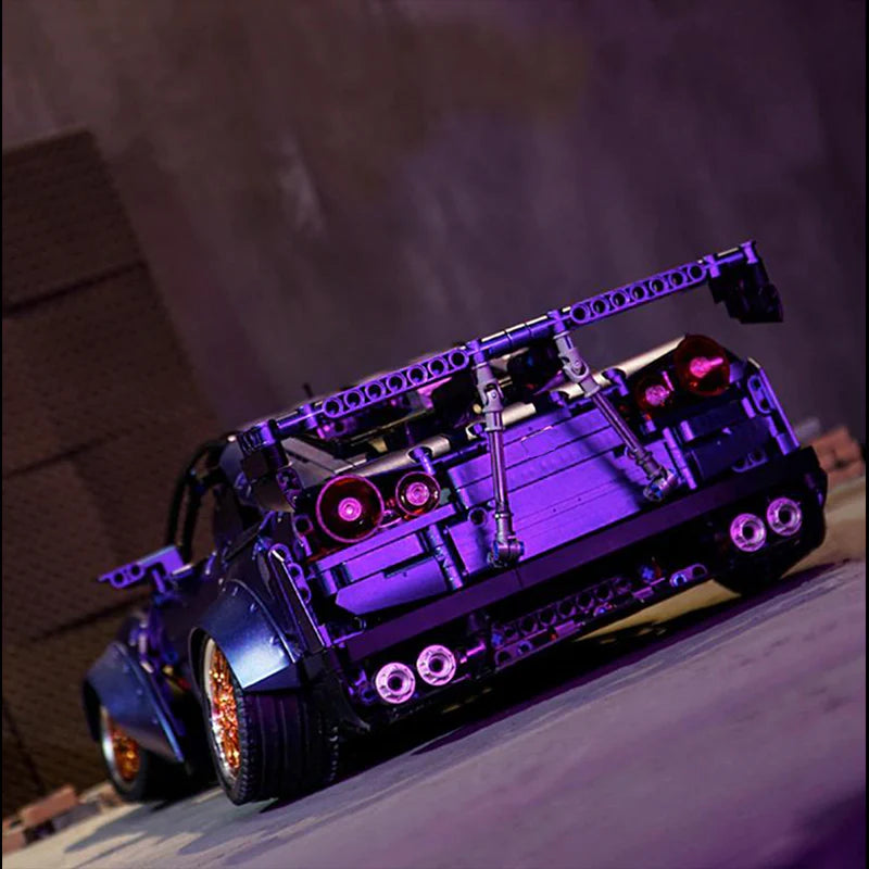 Limitierte Edition: Stanced R35 Godzilla | 2389 Teile