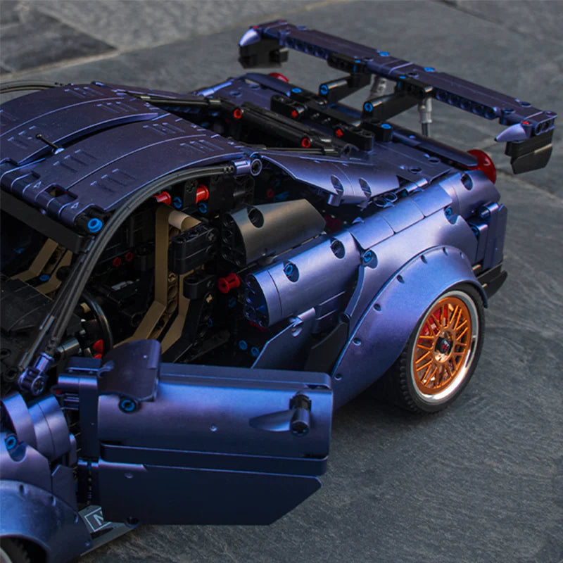 Limitierte Edition: Stanced R35 Godzilla | 2389 Teile