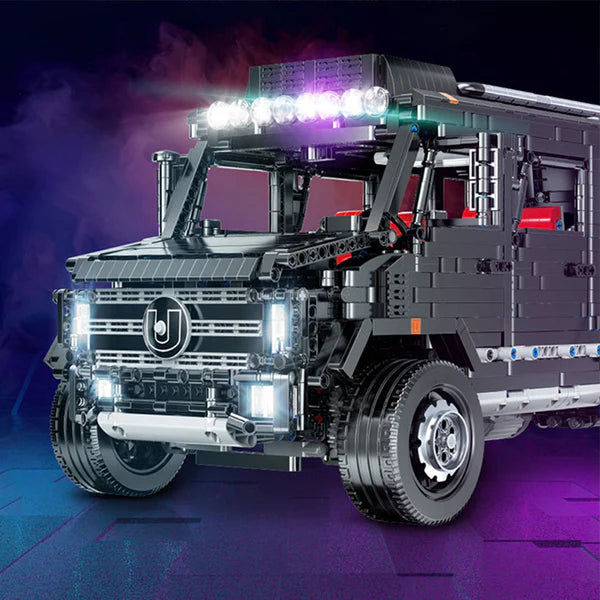 FERNGESTEUERTER UNIMOG | 2938 TEILE